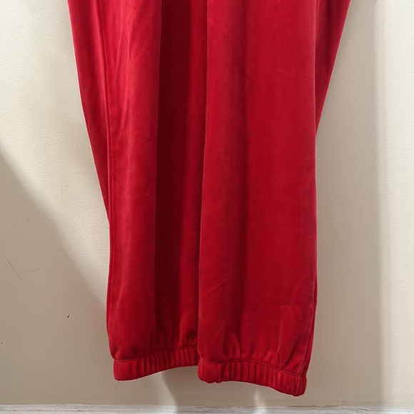 Juicy By Juicy Couture Red Velour Long Sleeve Jumpsuit Size XXL - Picture 8 of 12